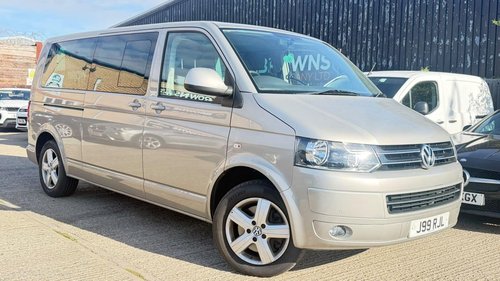 Volkswagen Caravelle main image