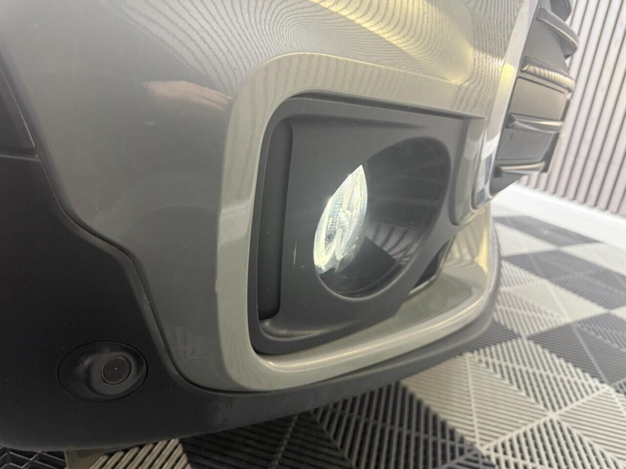 Mini Clubman view 30
