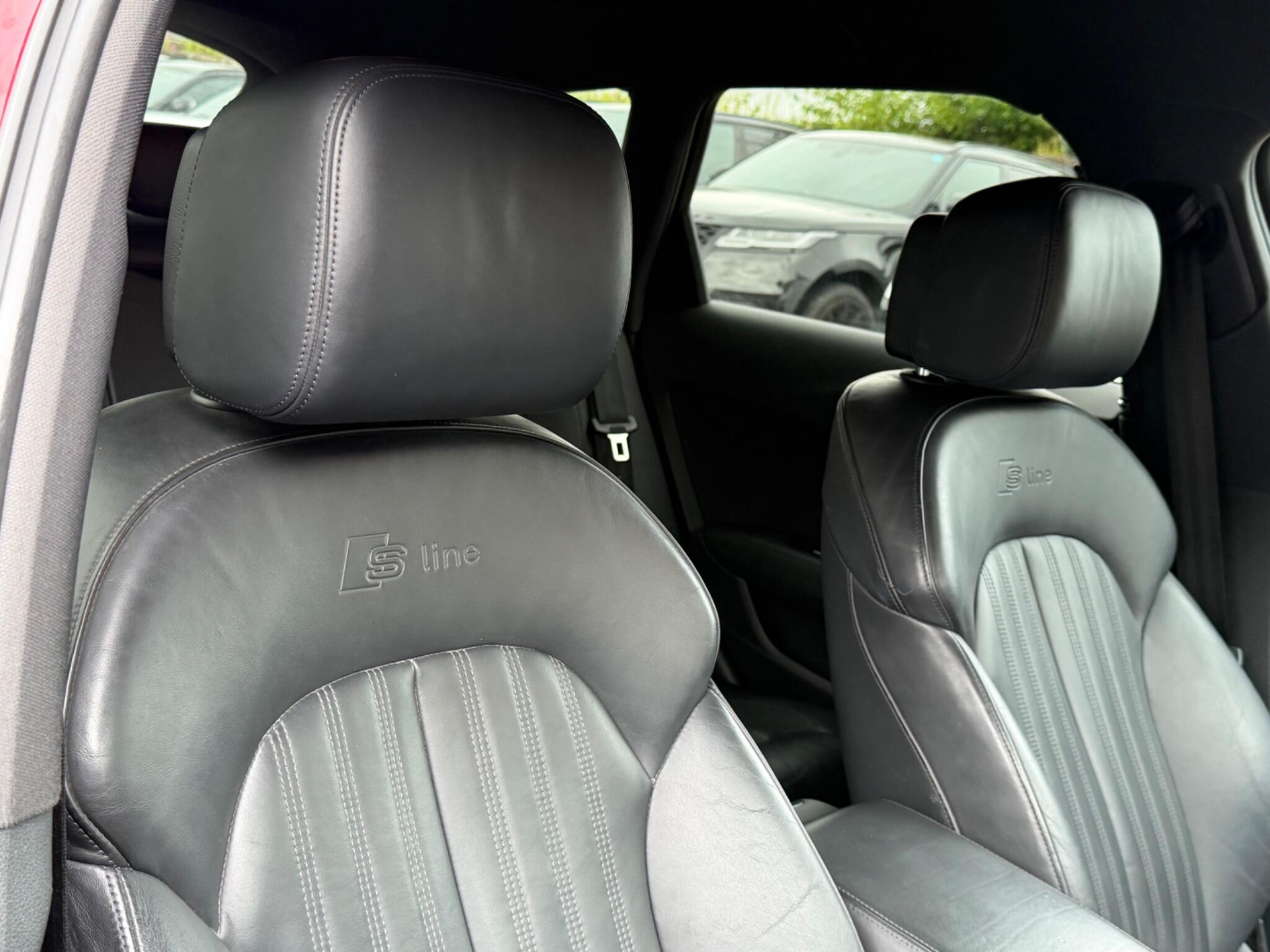 Audi A6 view 18