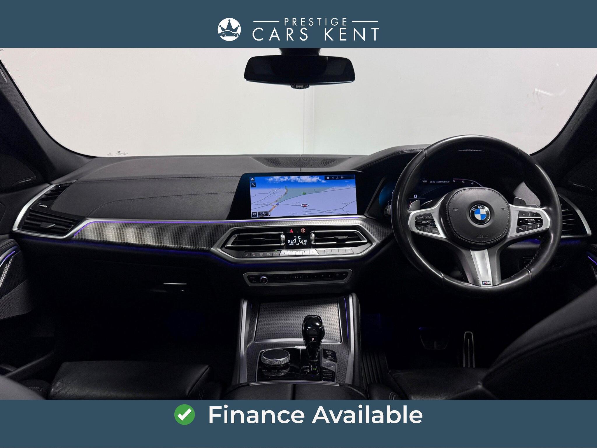 BMW X6 view 2