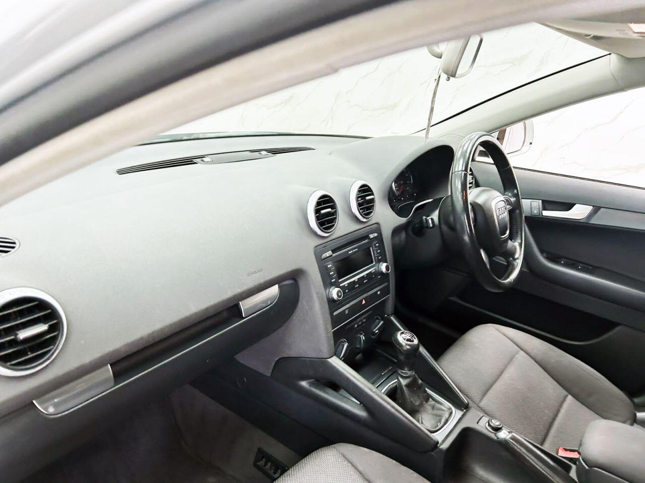 Audi A3 view 14