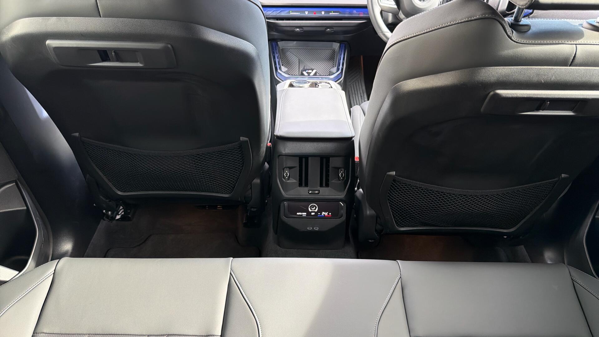 BMW X3 view 54