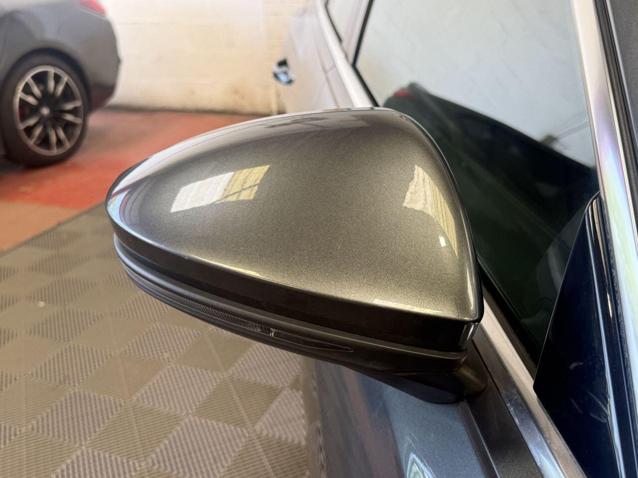 Audi A6 Avant view 25