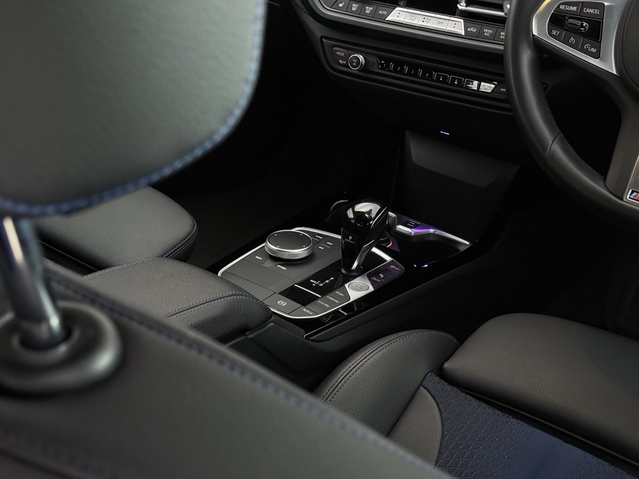 BMW 2 Series view 22
