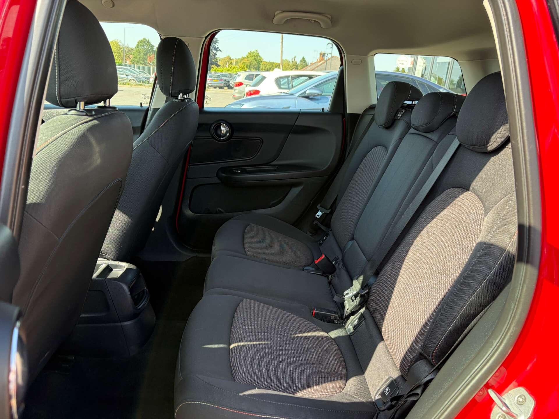 Mini Countryman view 20