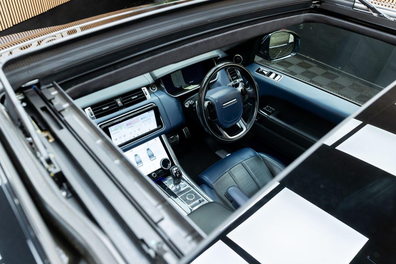 Land Rover Range Rover Sport view 13