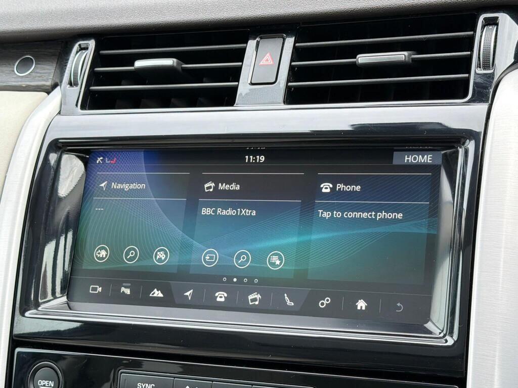 Land Rover Discovery view 33