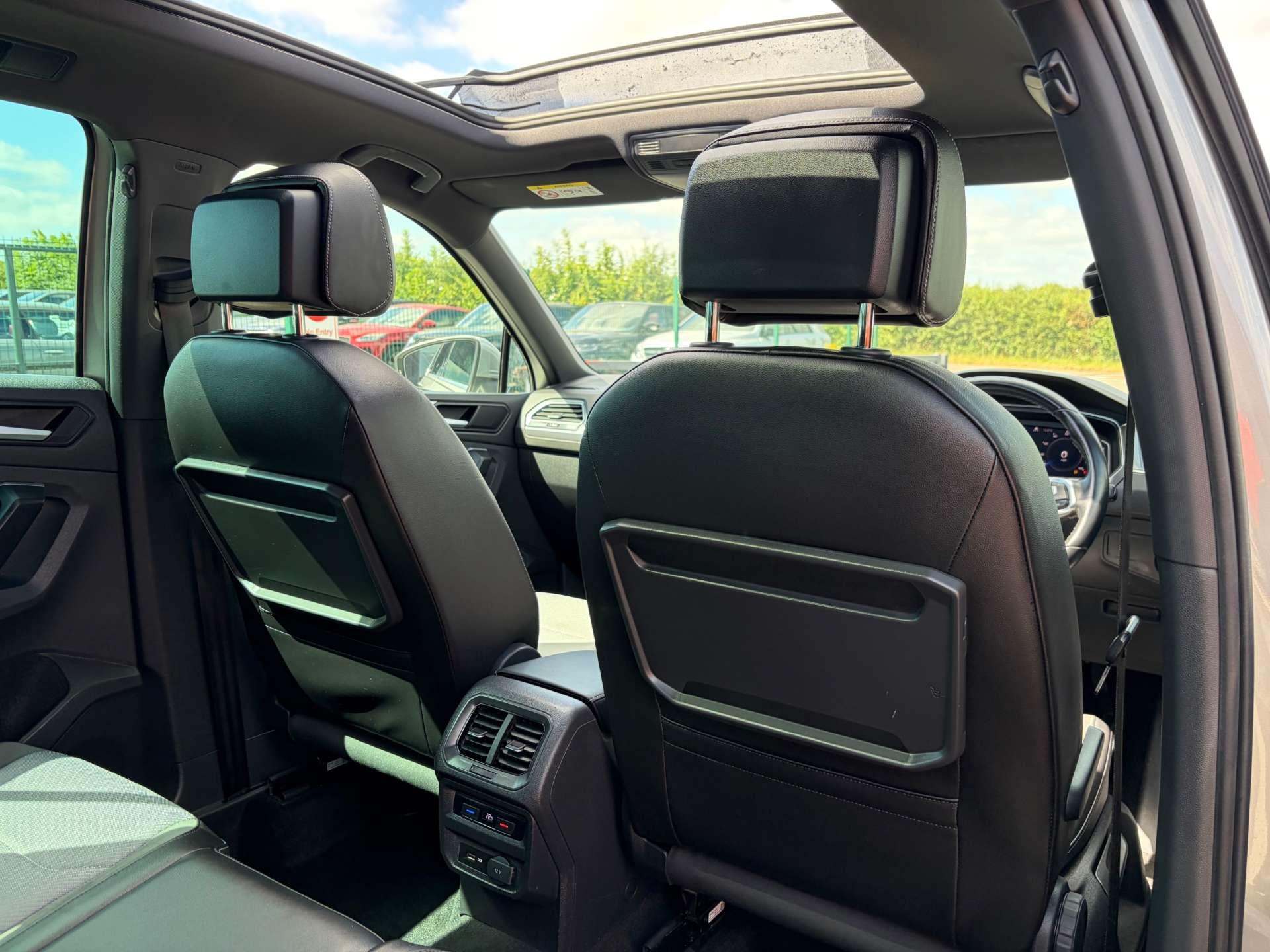 Volkswagen Tiguan view 29