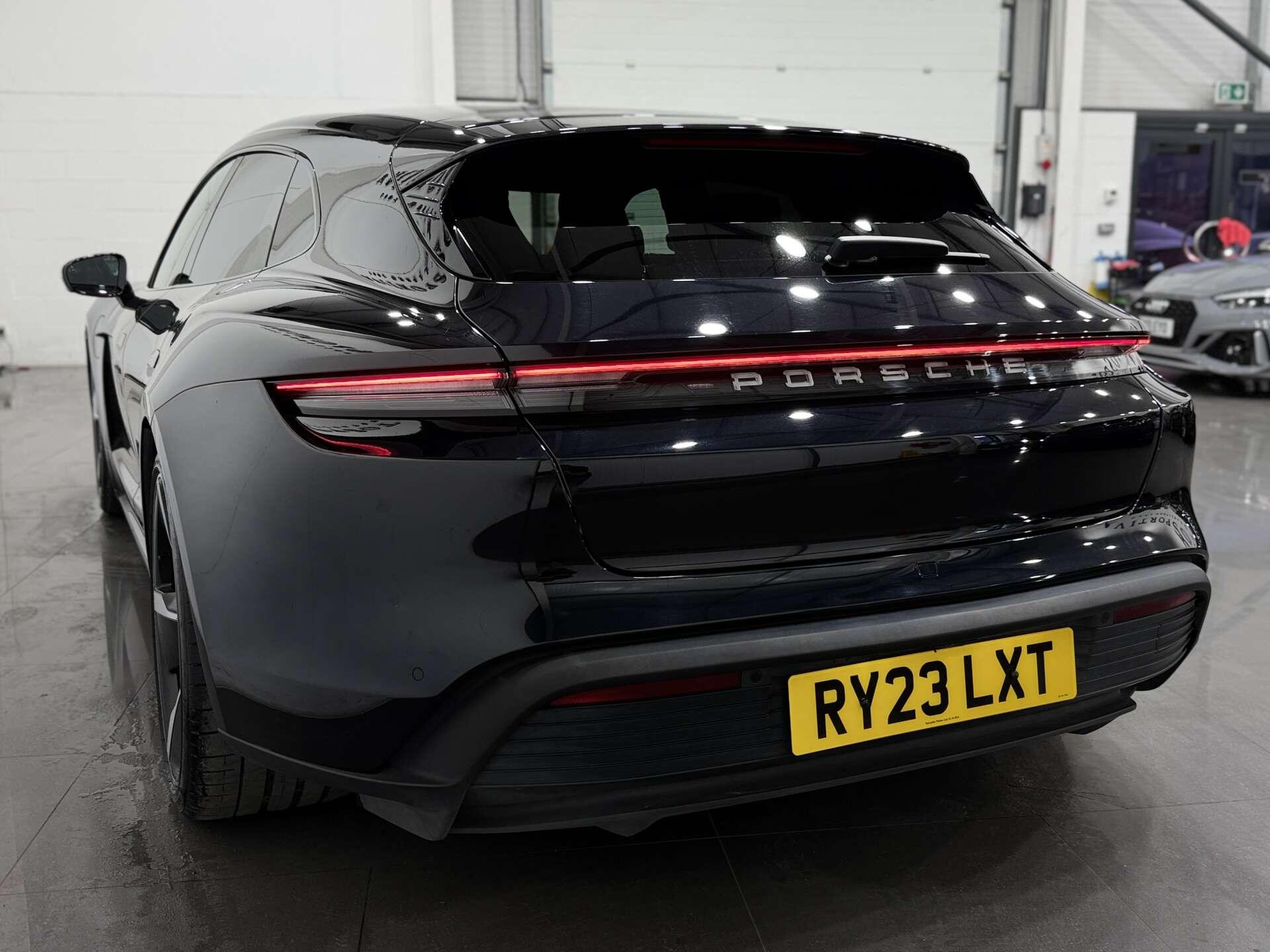 Porsche Taycan view 9