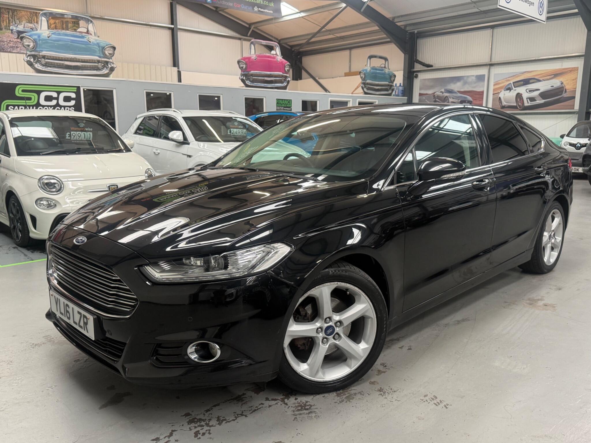 Ford Mondeo view 4