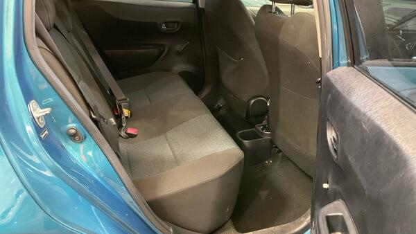Toyota Yaris view 10