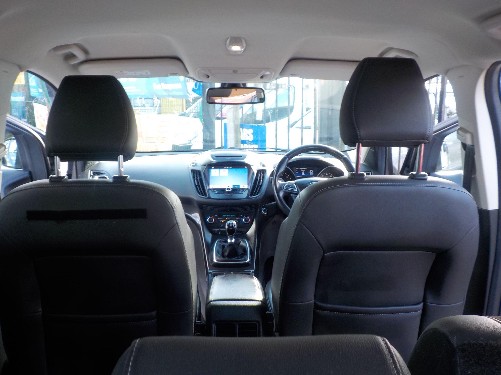 Ford Kuga 1.5 TDCi Titanium Euro 6 (s/s) 5dr
