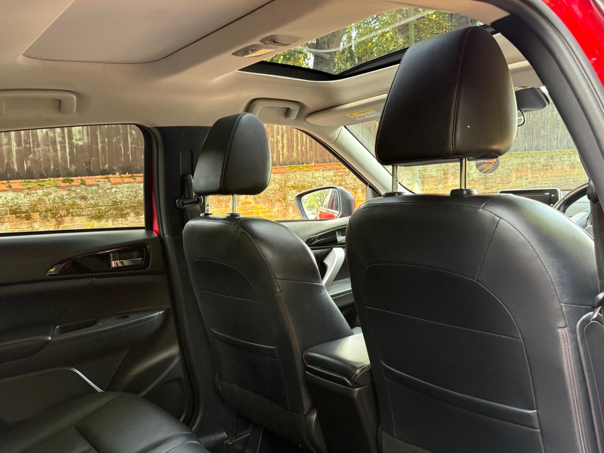 Mitsubishi Eclipse Cross - Image 26