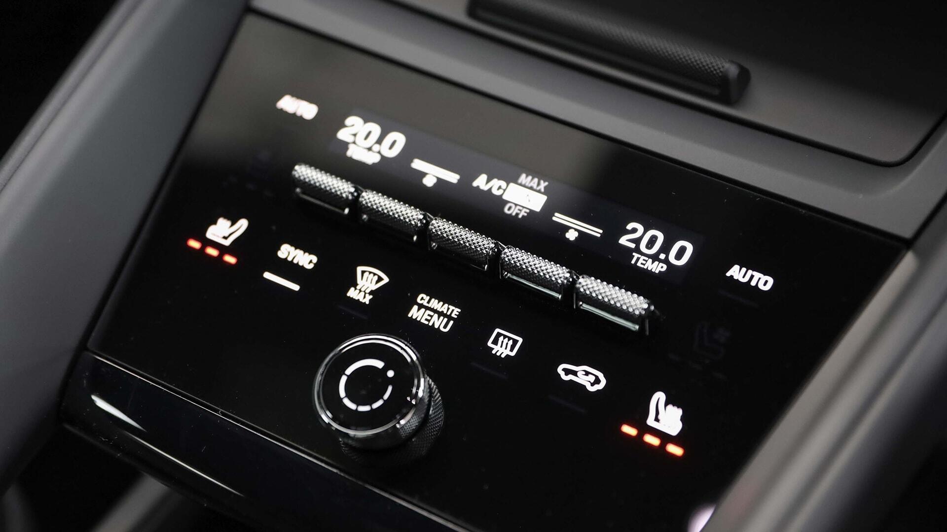 Porsche Macan view 20