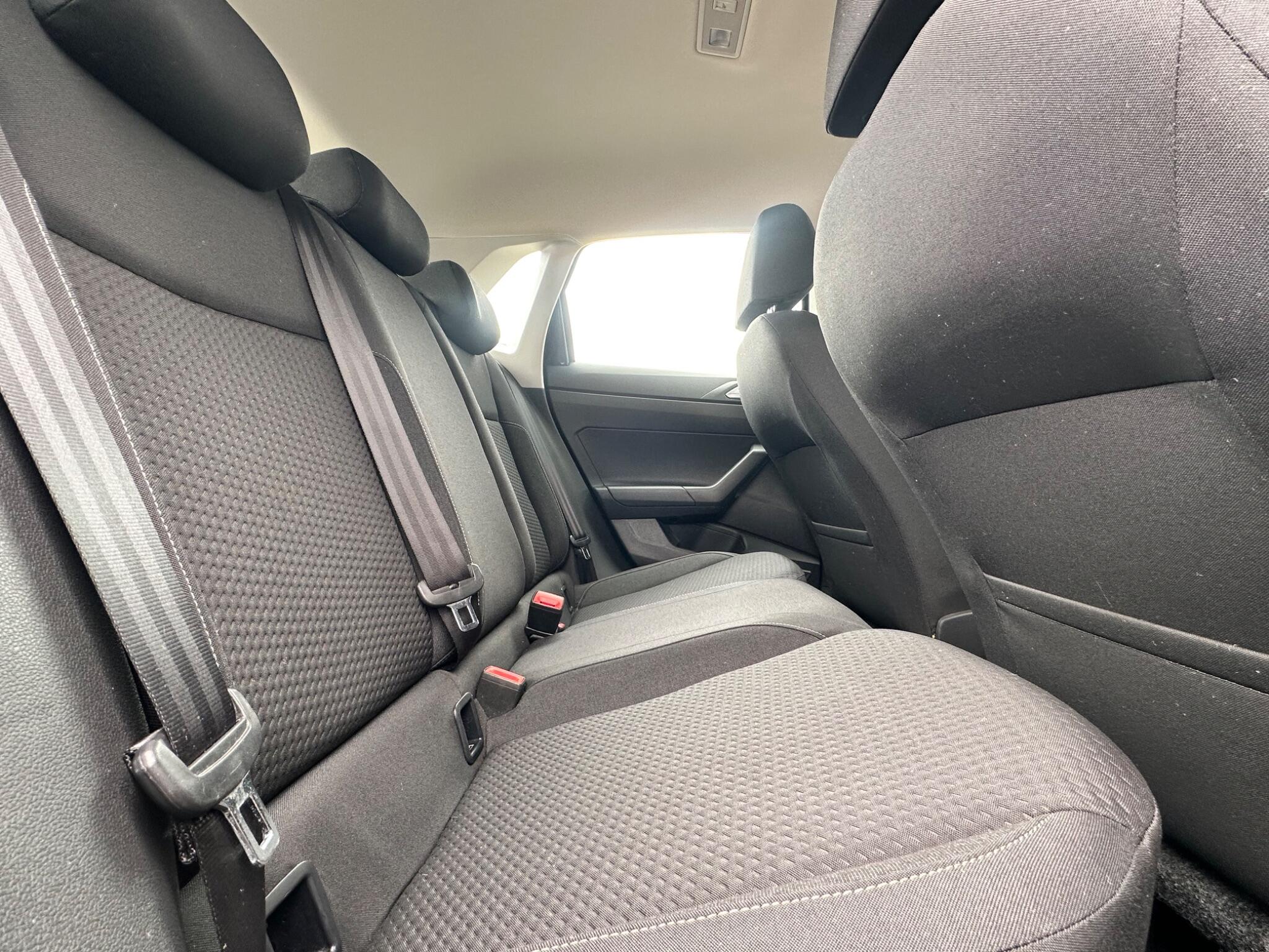 Volkswagen Polo view 28