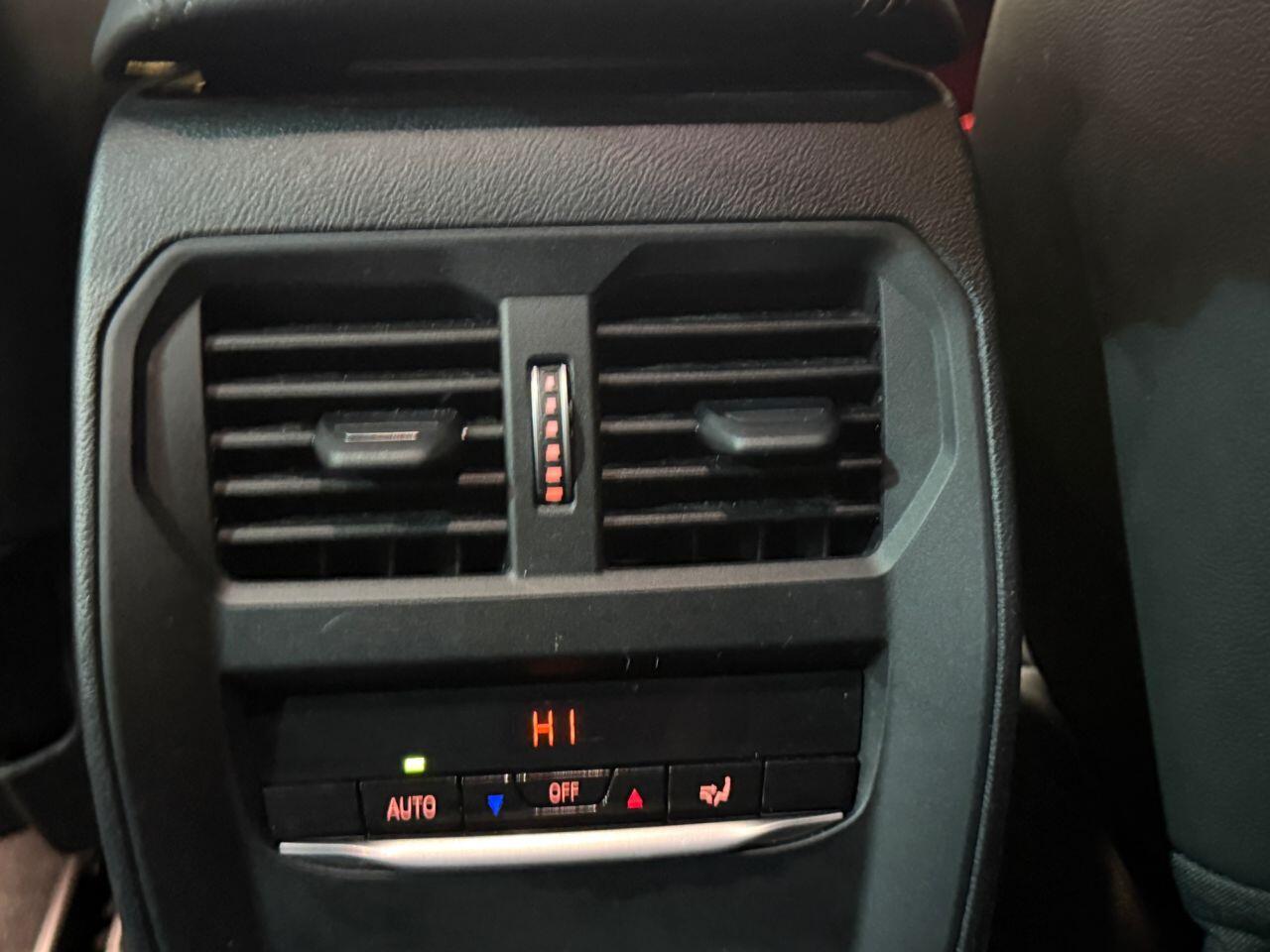 BMW 3 Series view 46