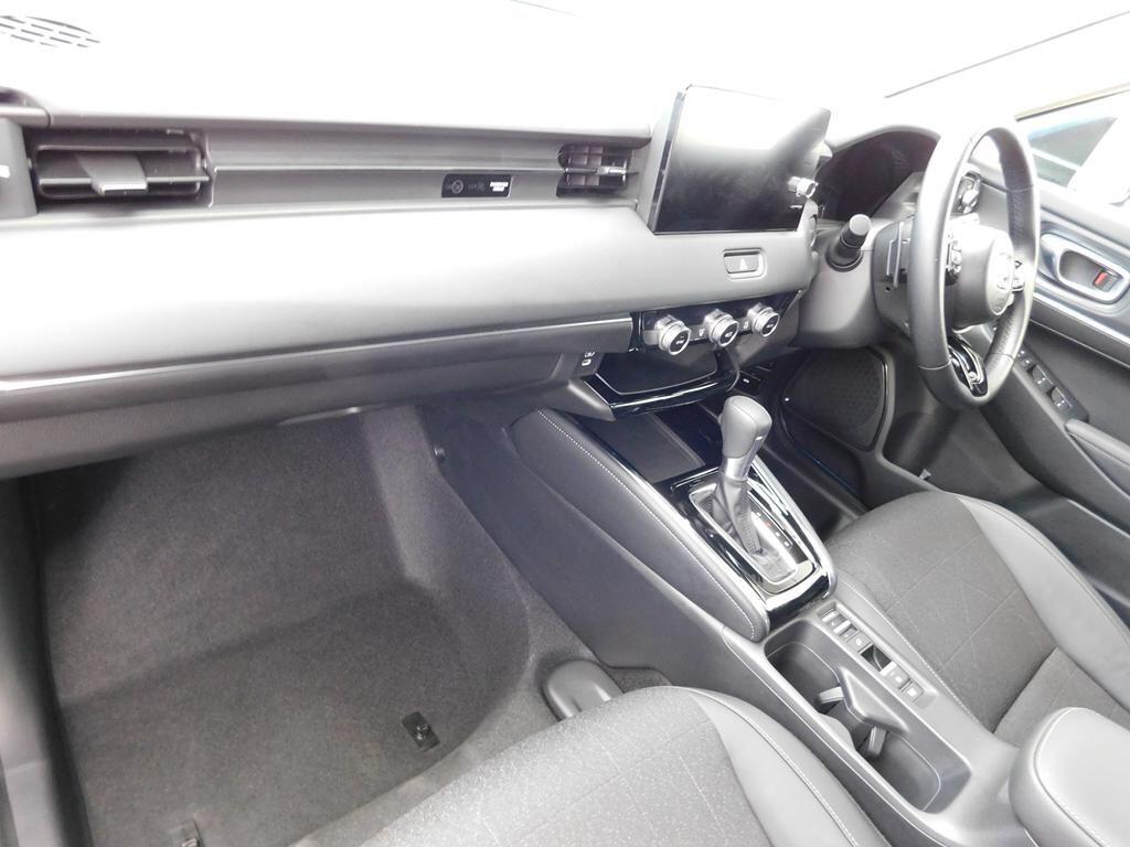 HR-V