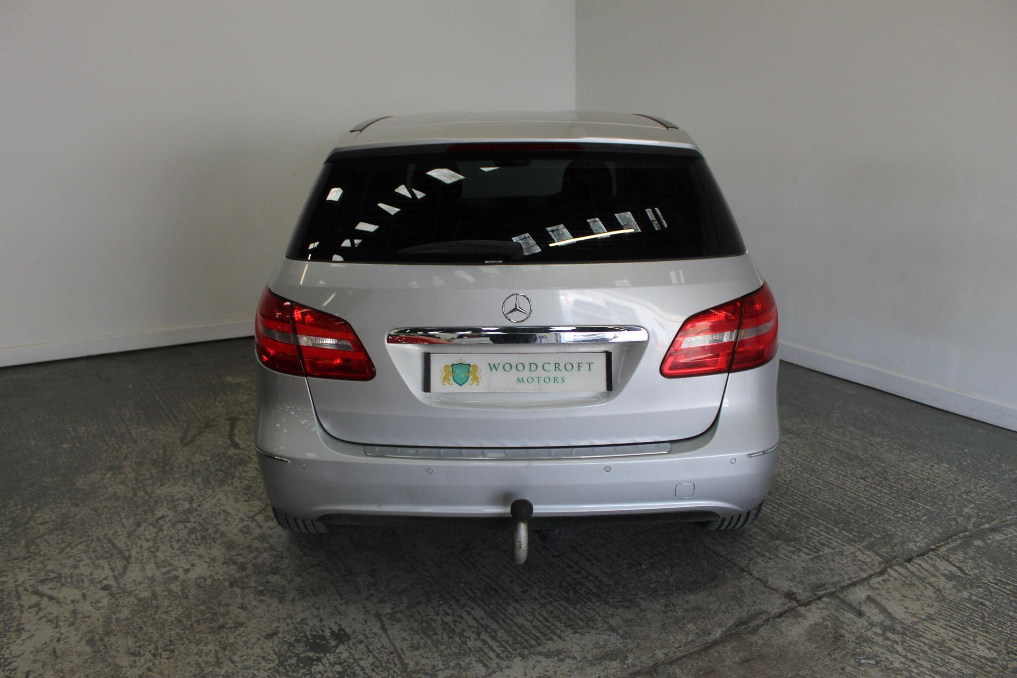 Mercedes-Benz B-Class view 14