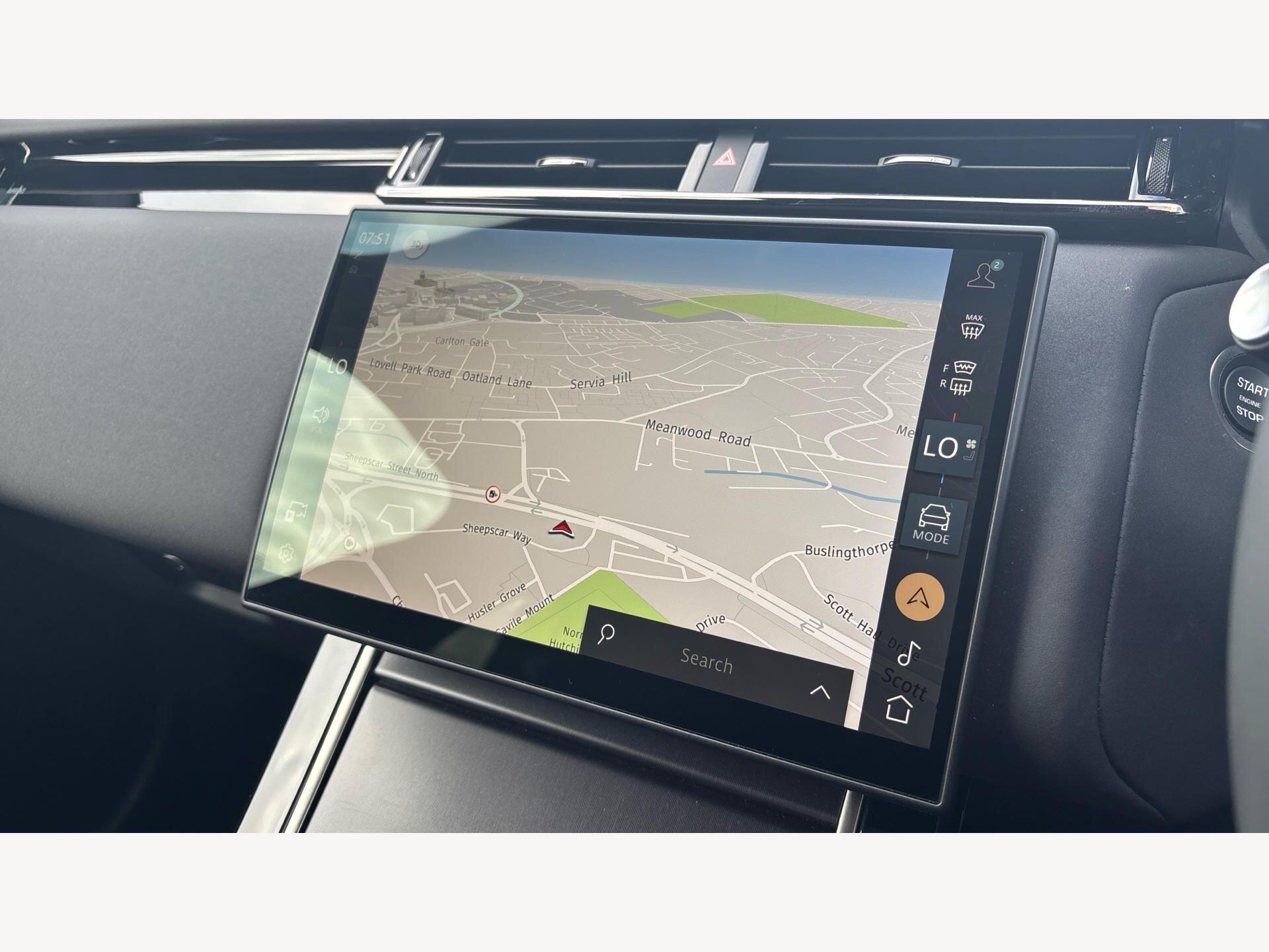 Land Rover Range Rover Velar view 13
