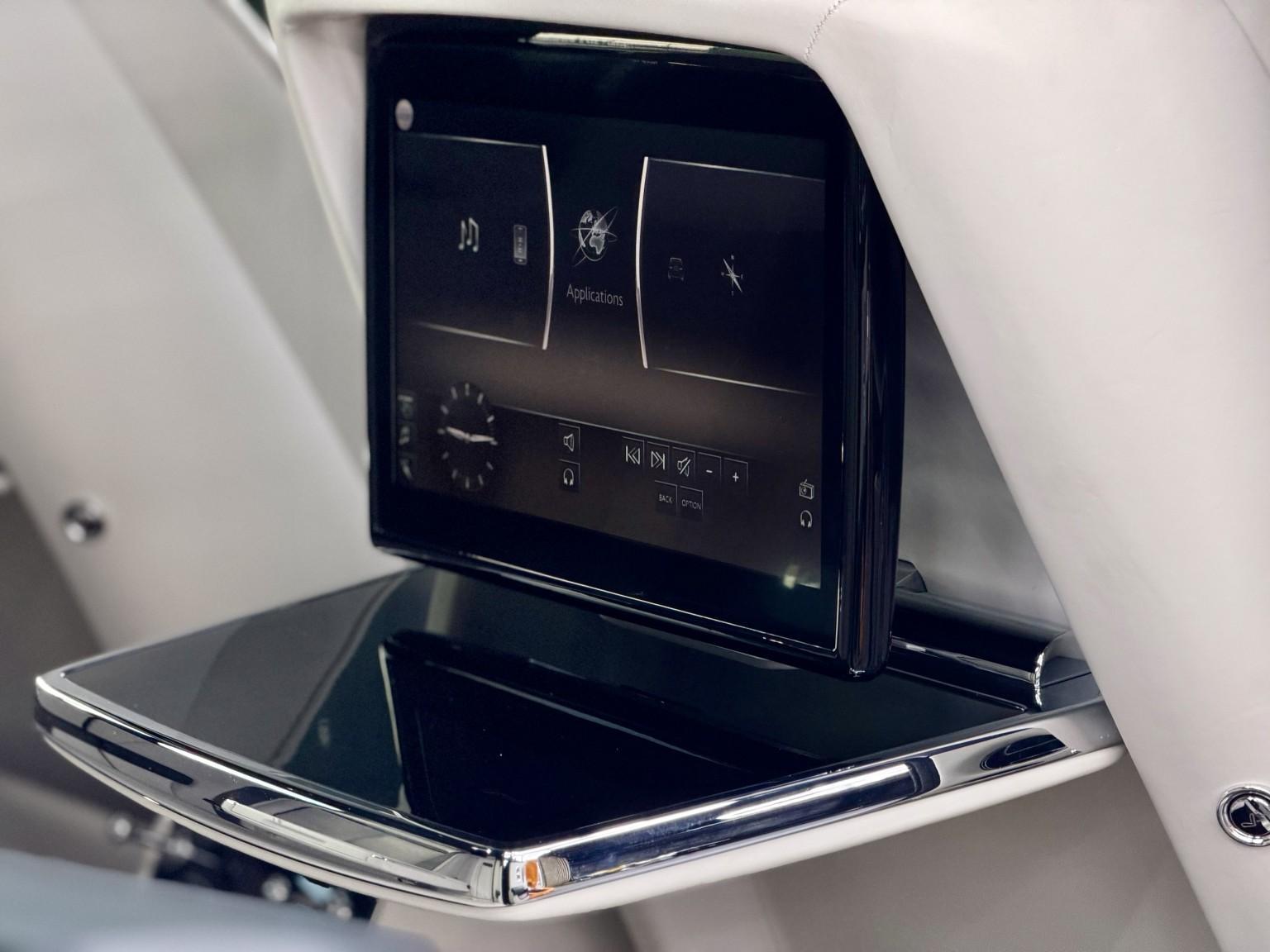 Rolls-Royce Cullinan view 69