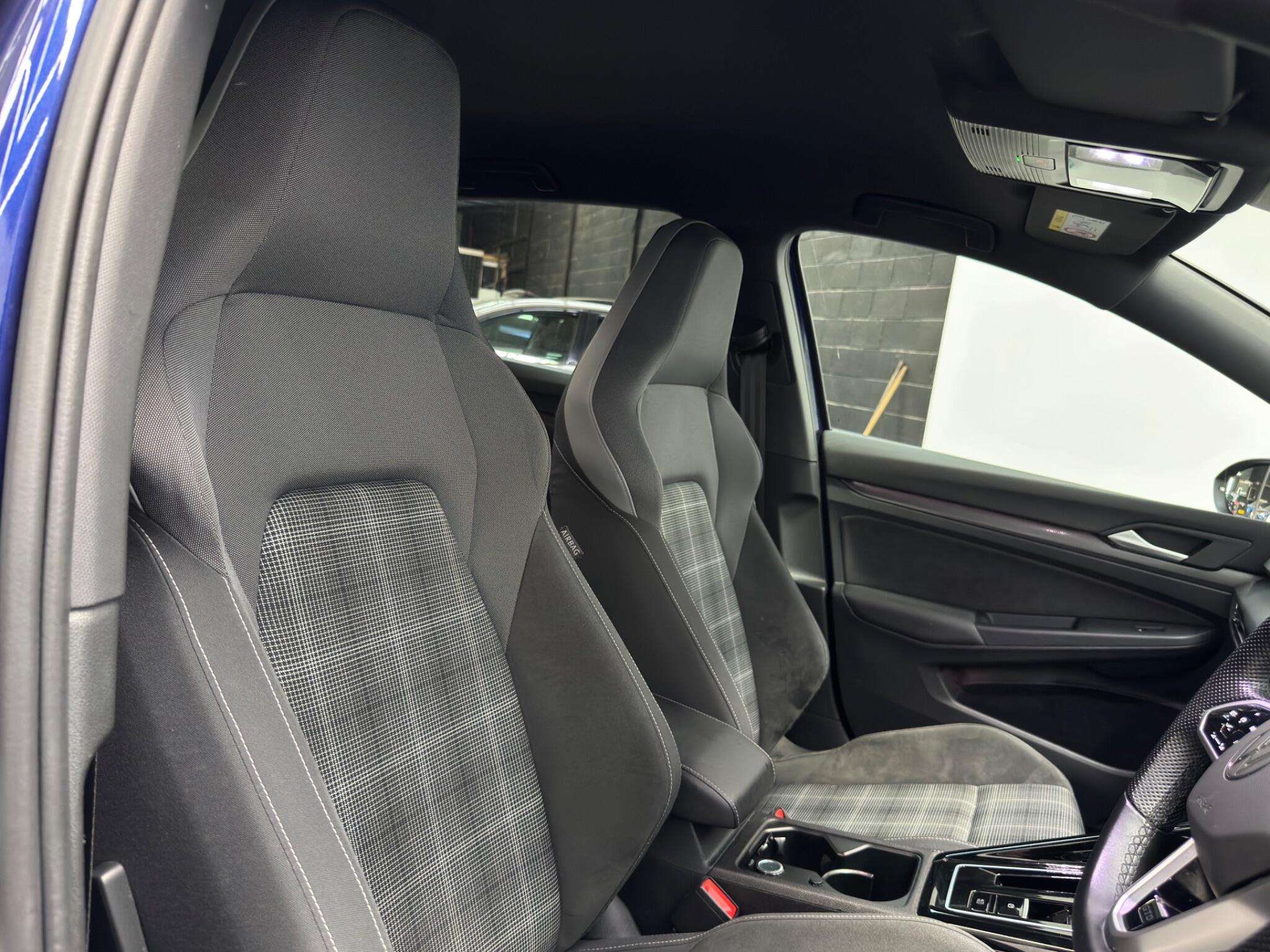 Volkswagen Golf view 22