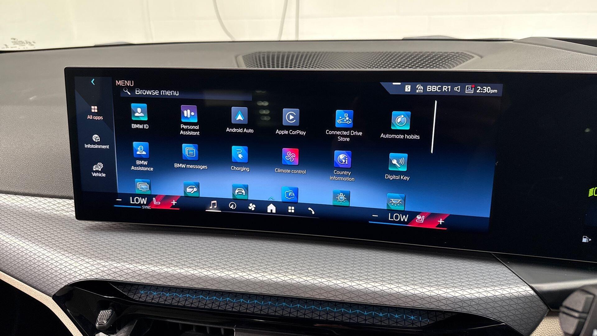 BMW 3 Series view 27