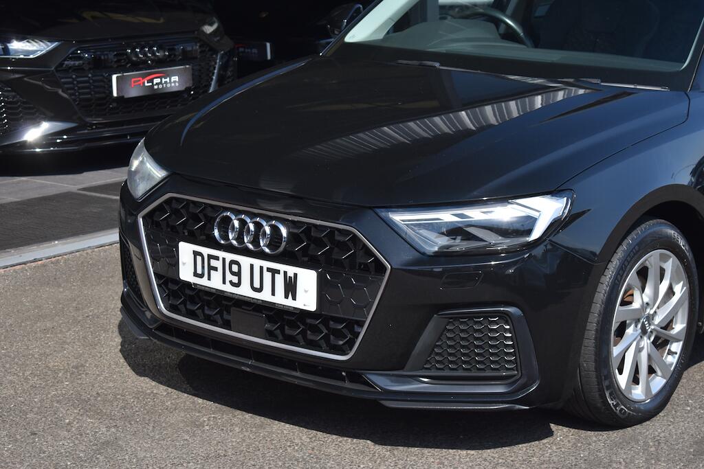 Audi A1 view 21