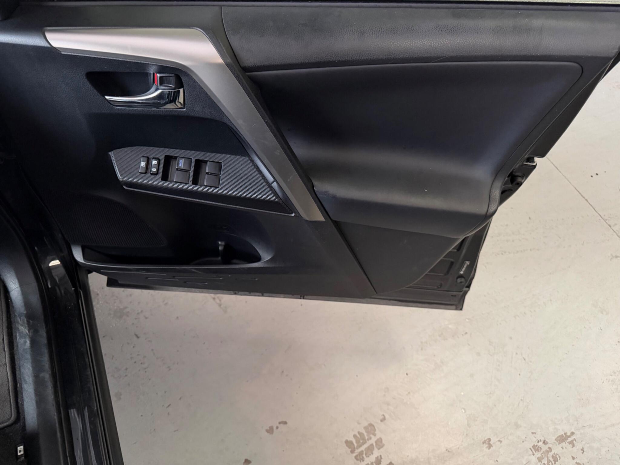 Toyota RAV4 view 36