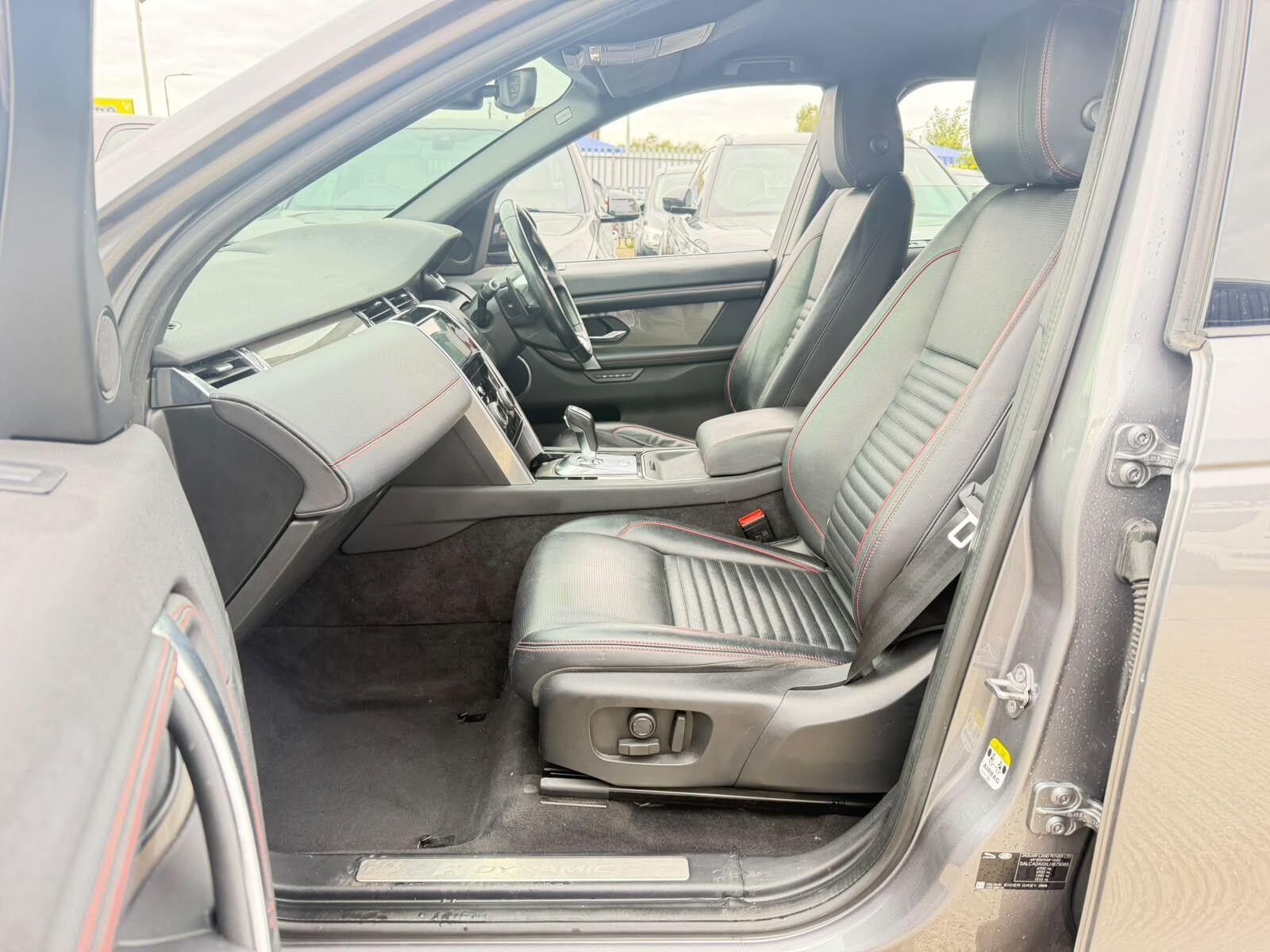 Land Rover Discovery Sport view 18