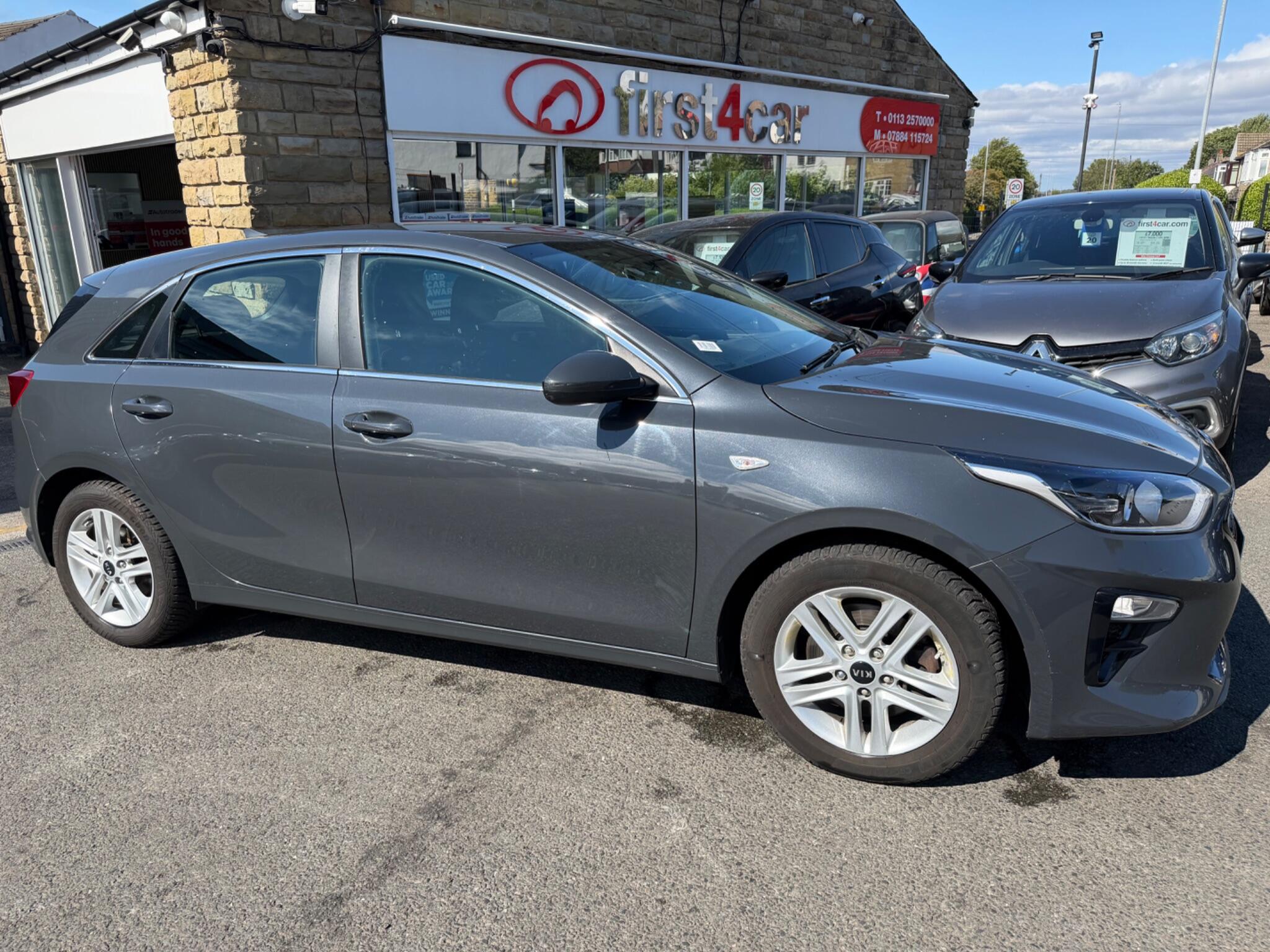 Kia Ceed view 4