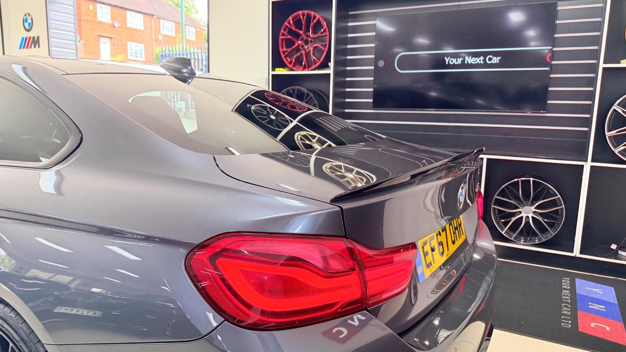 BMW 4 Series view 11