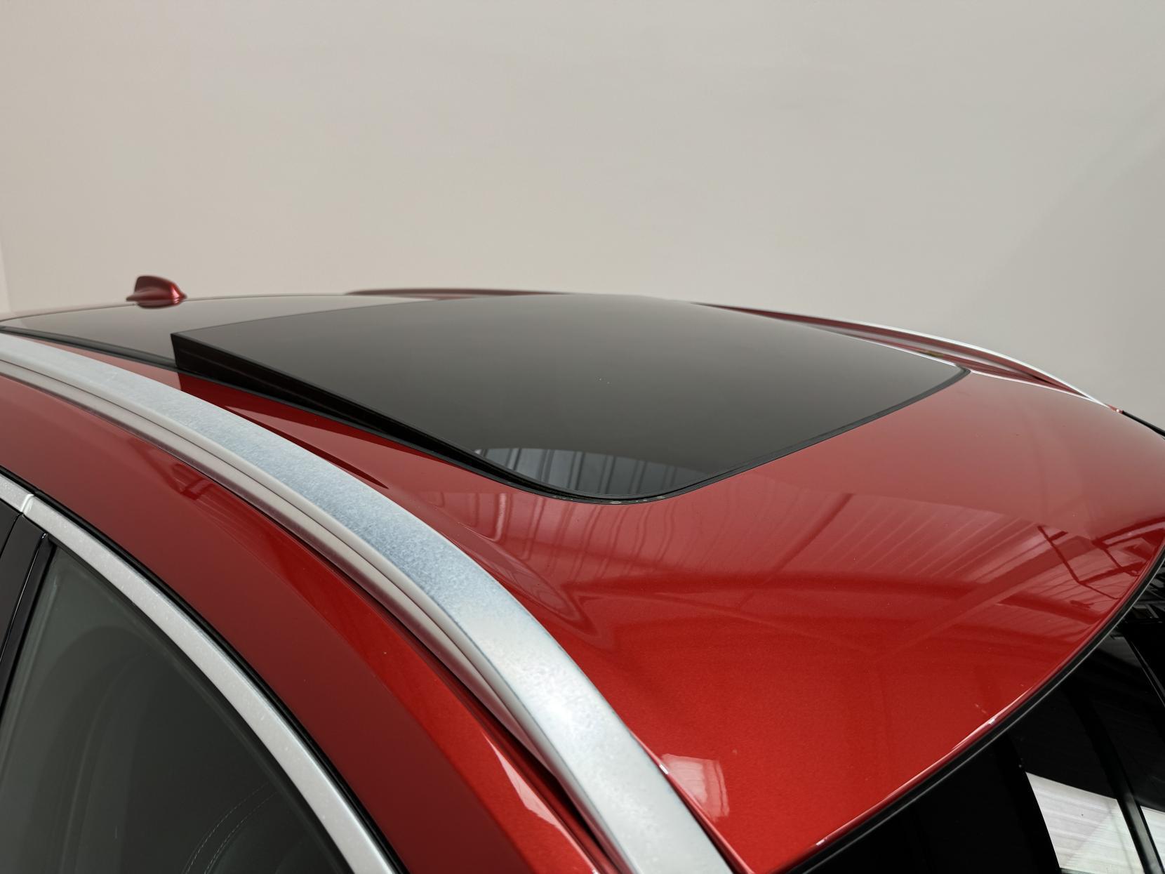 Volvo XC60 view 2