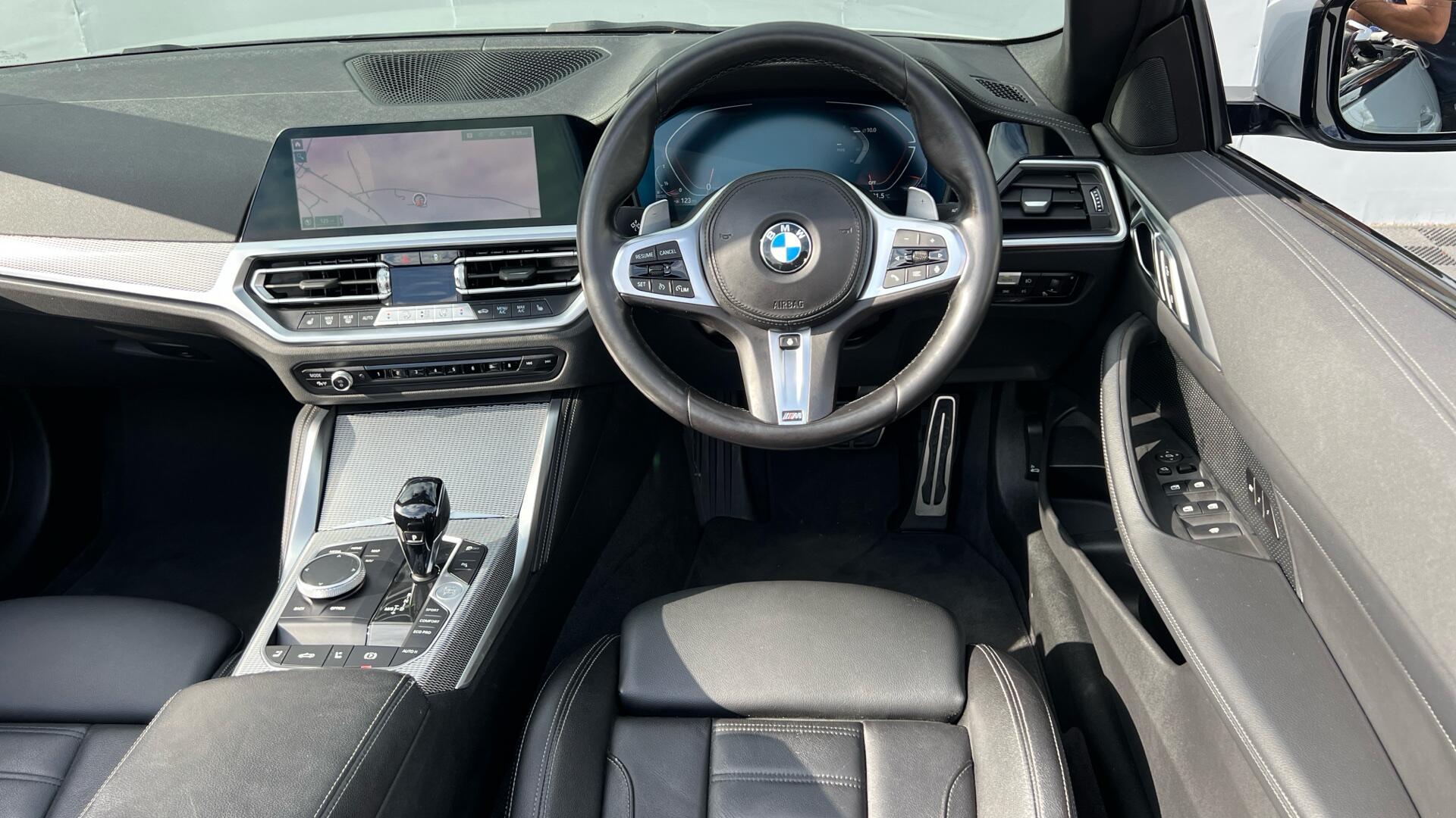 BMW 4 Series view 5