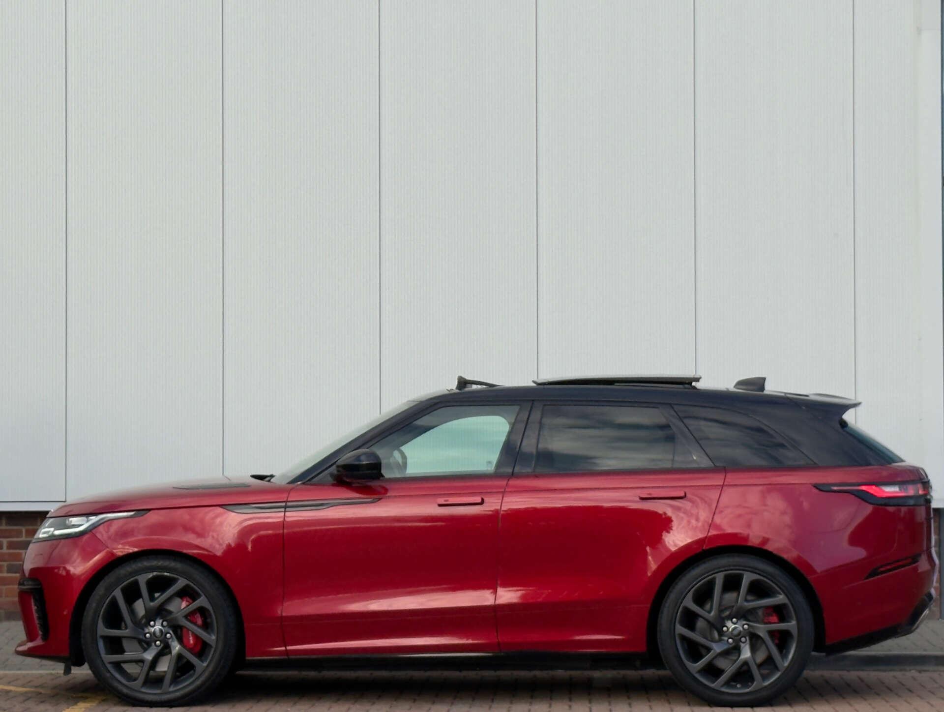 Land Rover Range Rover Velar view 8