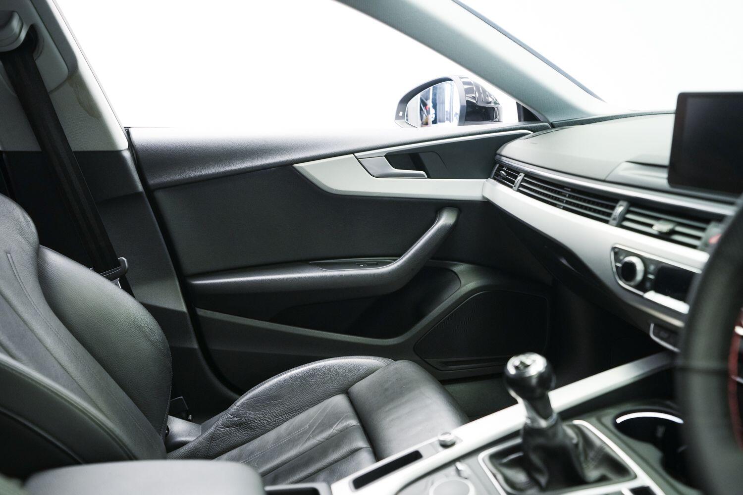 Audi A5 view 15