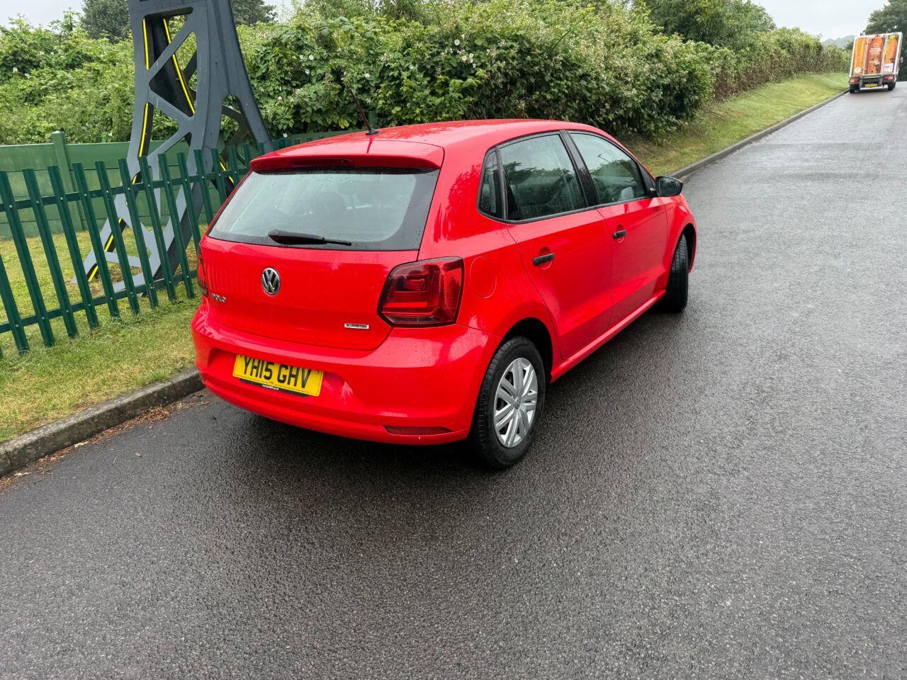 Volkswagen Polo view 10