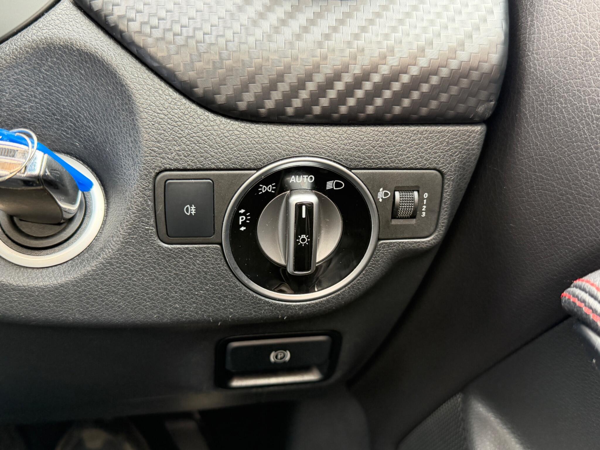 Mercedes-Benz A Class view 24