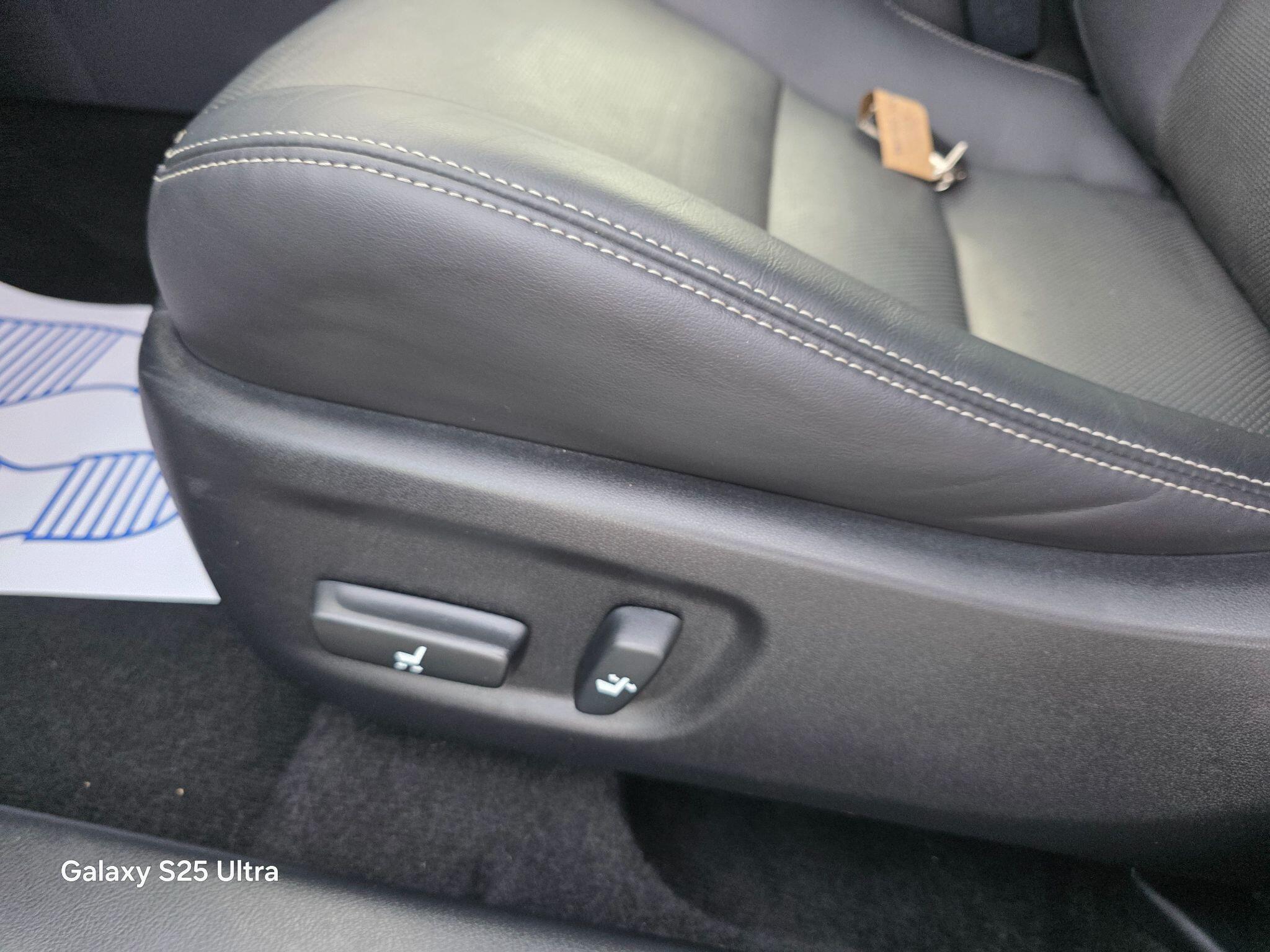 Lexus CT view 48