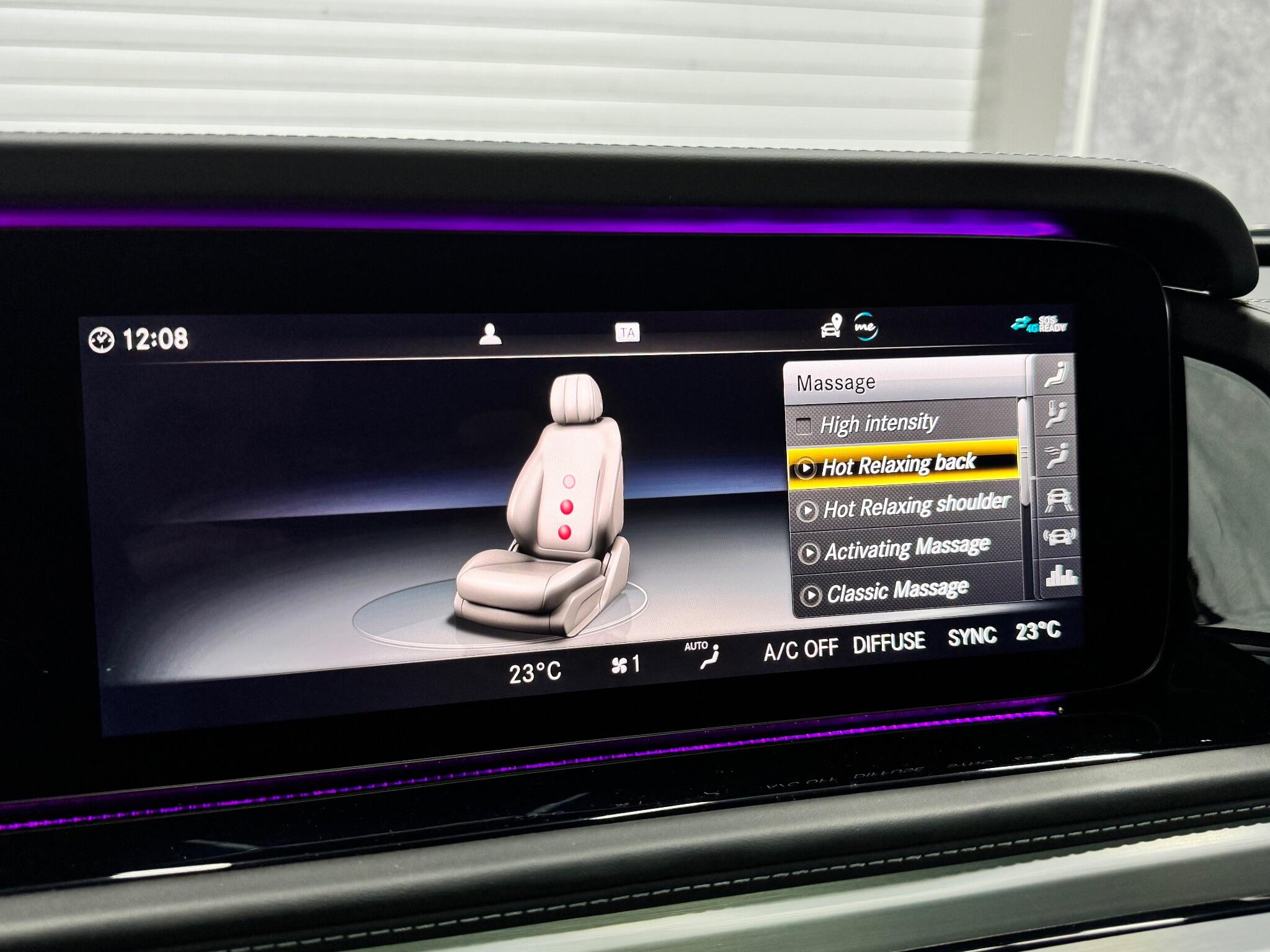 Mercedes-Benz G-Class view 19
