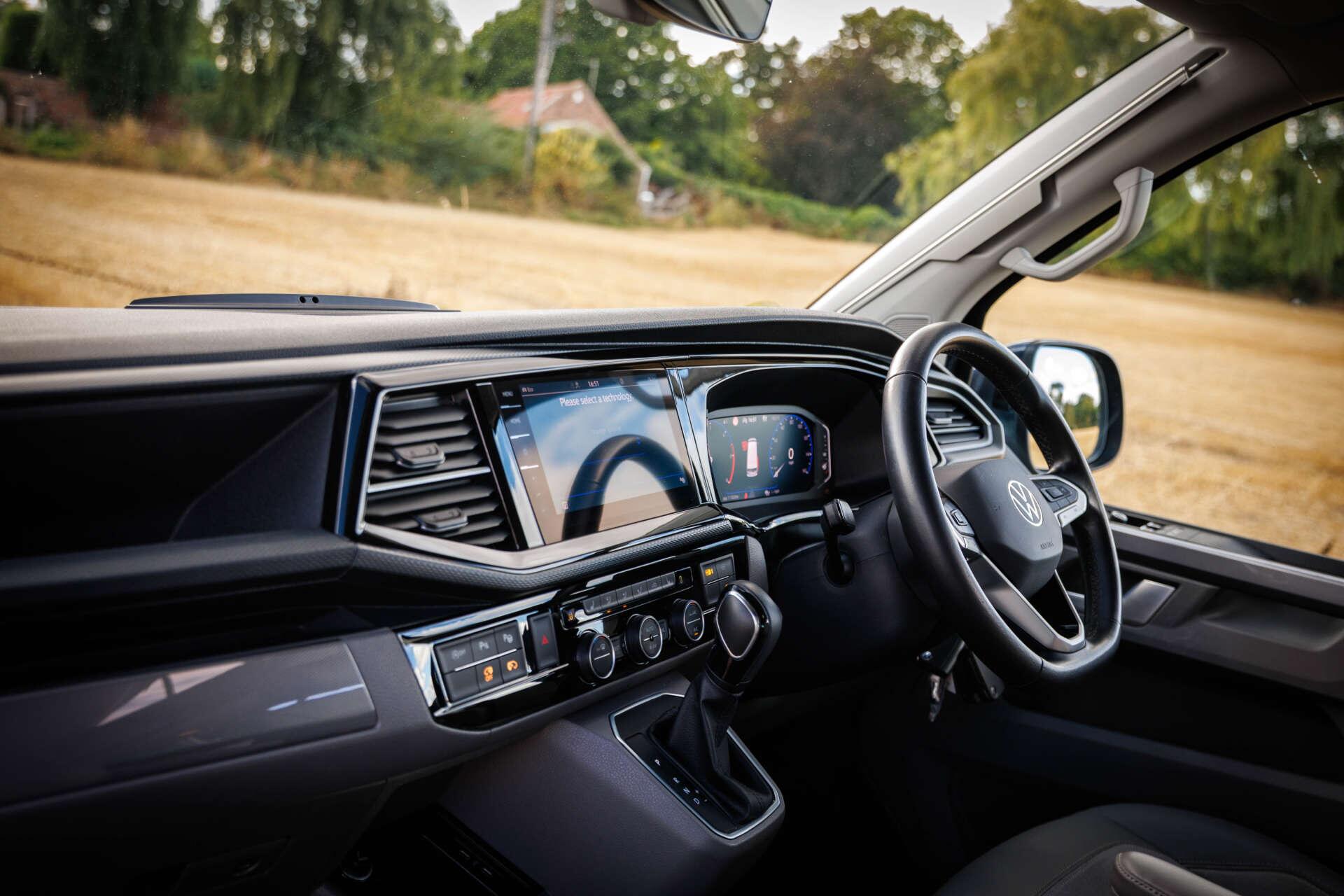 Volkswagen California view 32