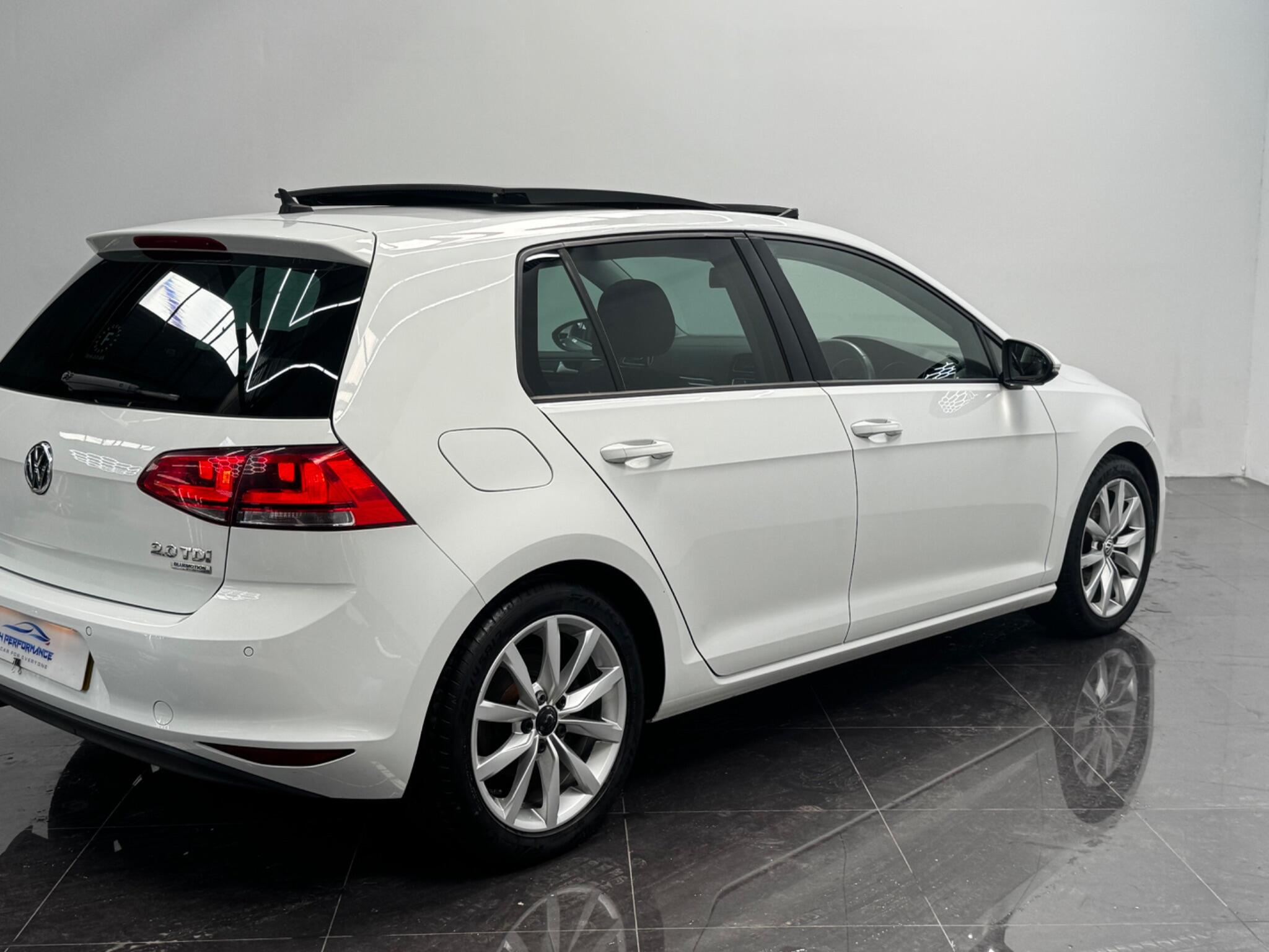 Volkswagen Golf view 31