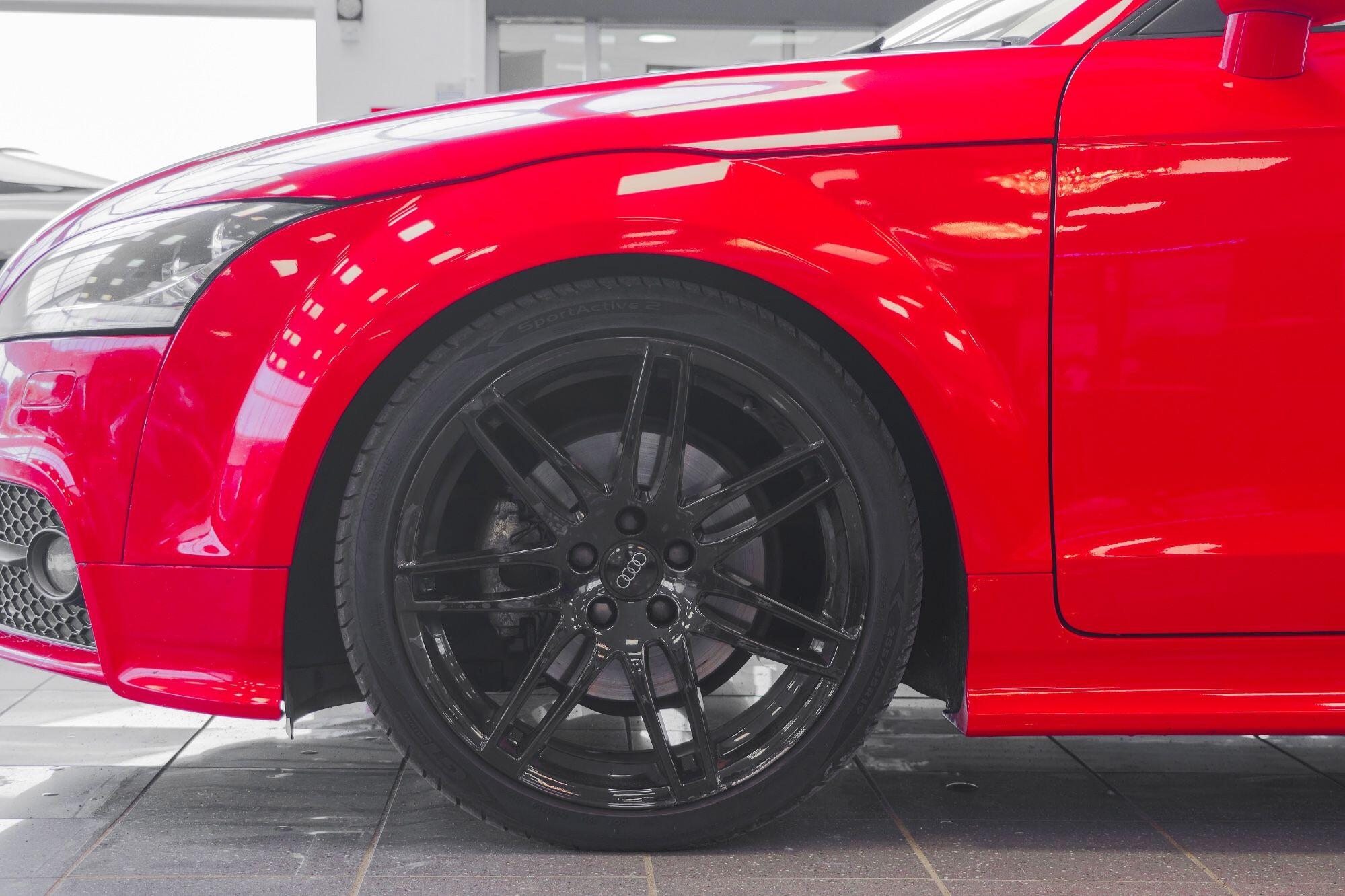 Audi TT view 25