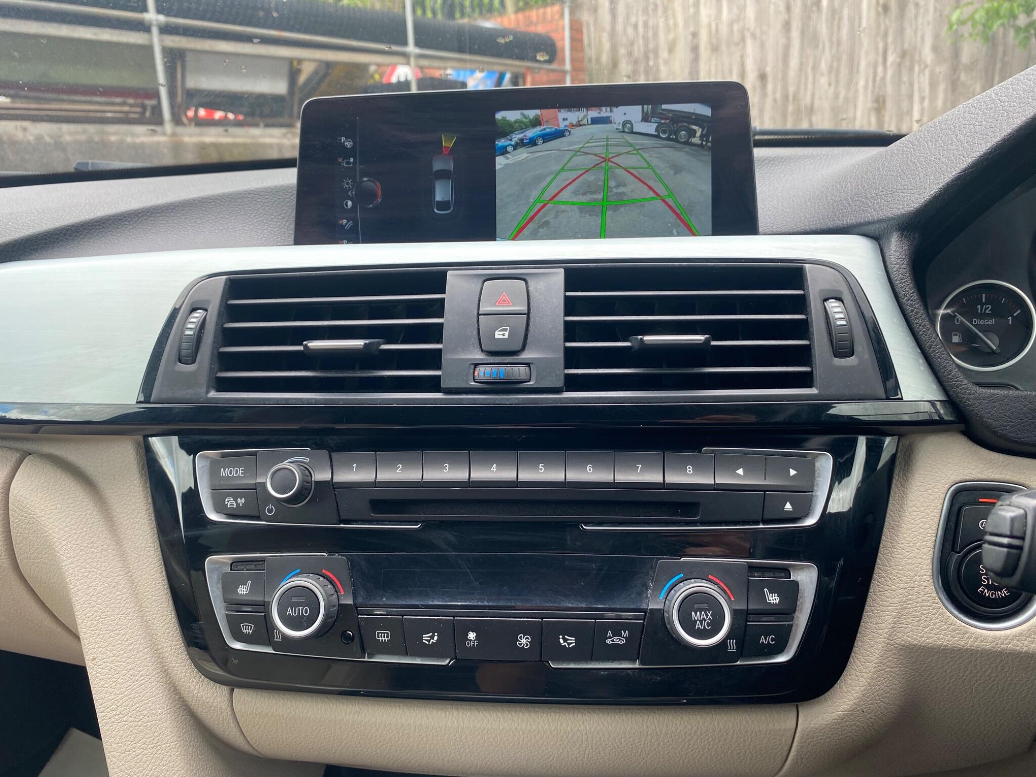 BMW 3 Series view 51