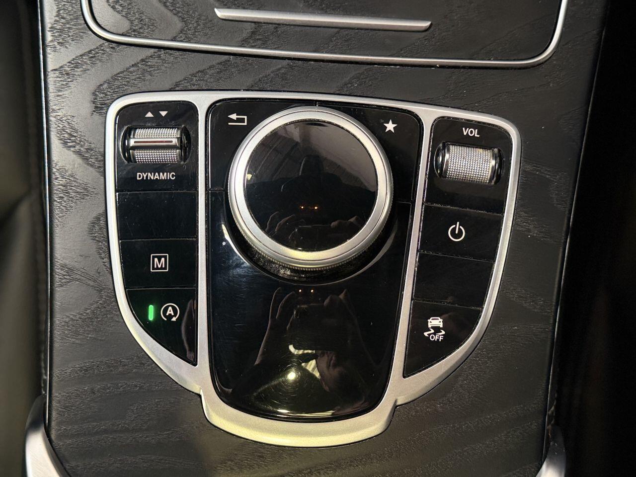 Mercedes-Benz GLC view 55