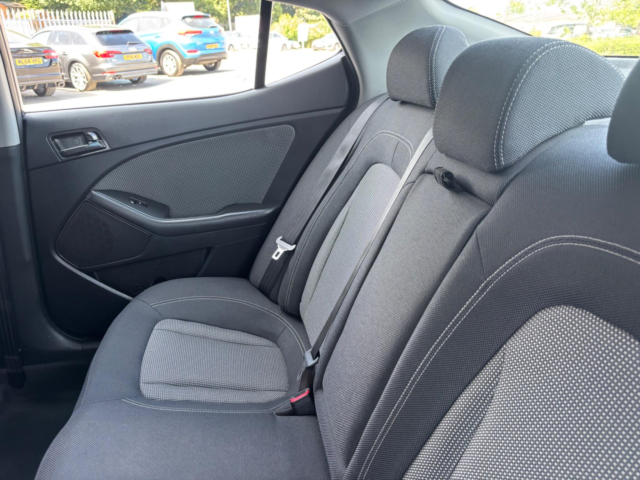 Kia Optima view 16