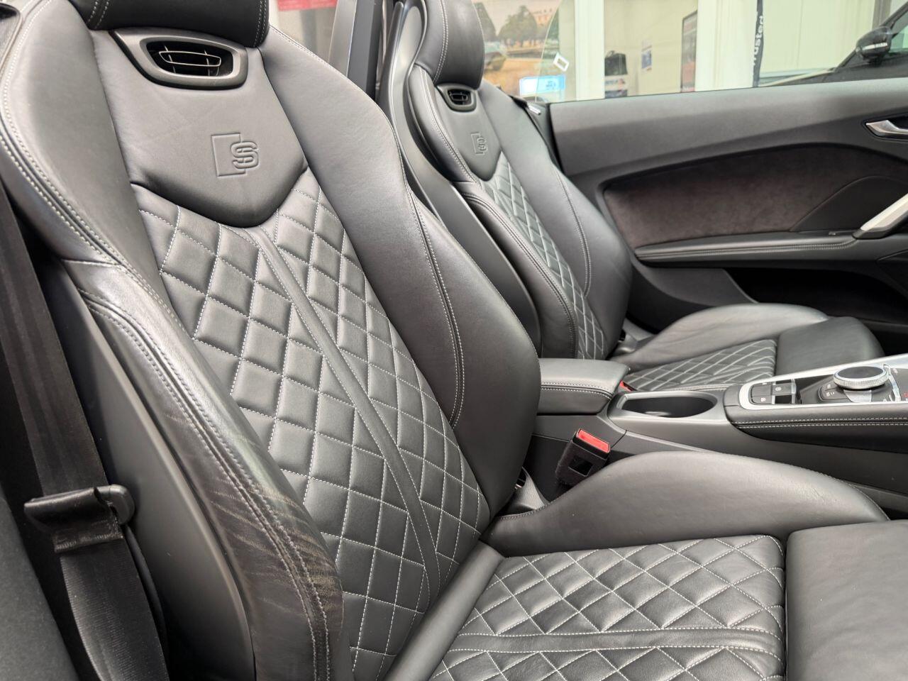 Audi TTS view 33