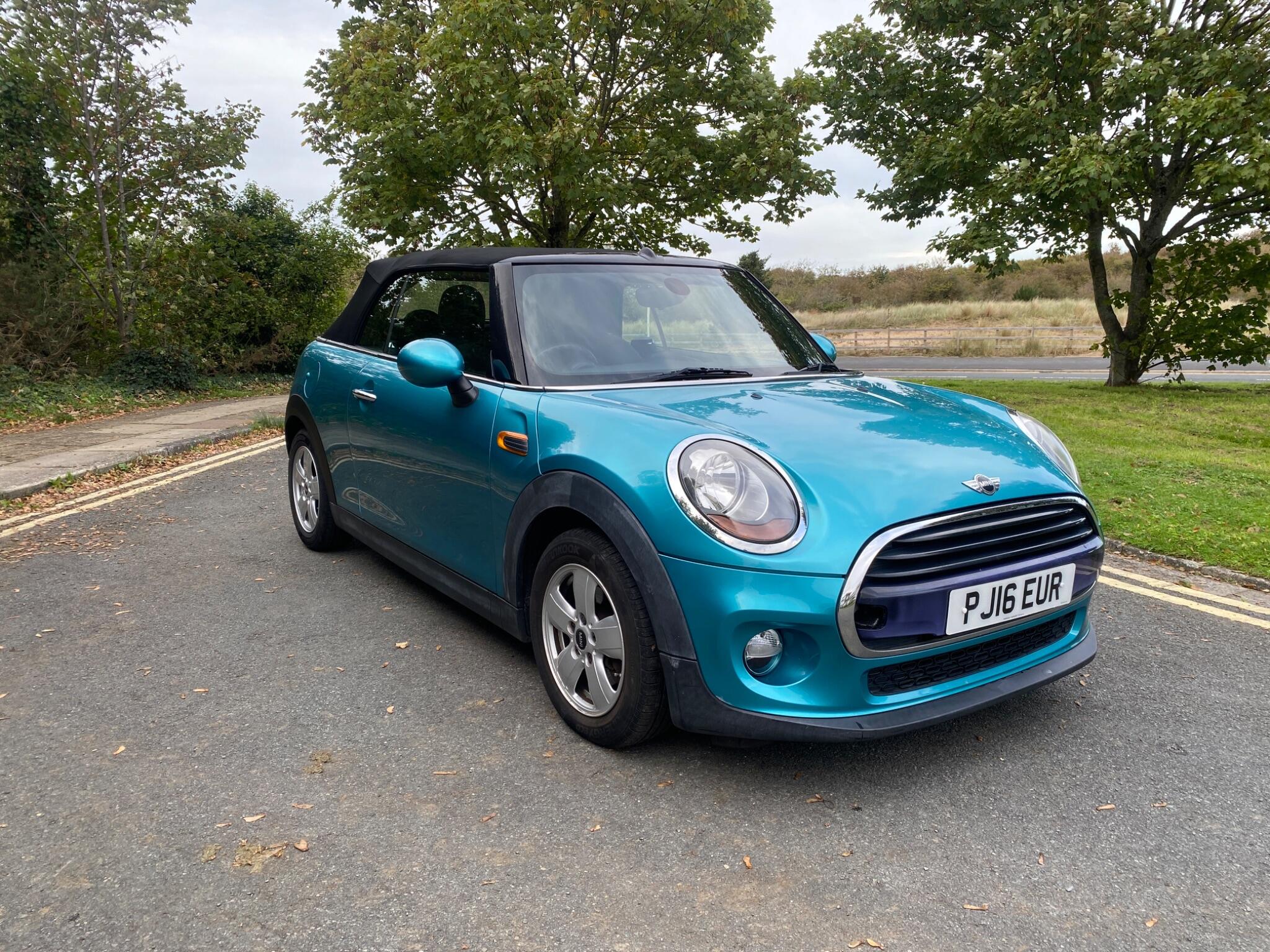 MINI Convertible 1.5 Cooper Euro 6 (s/s) 2dr