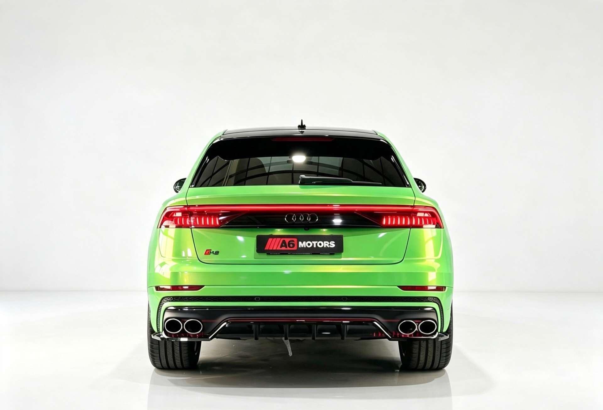 Audi SQ8 view 13