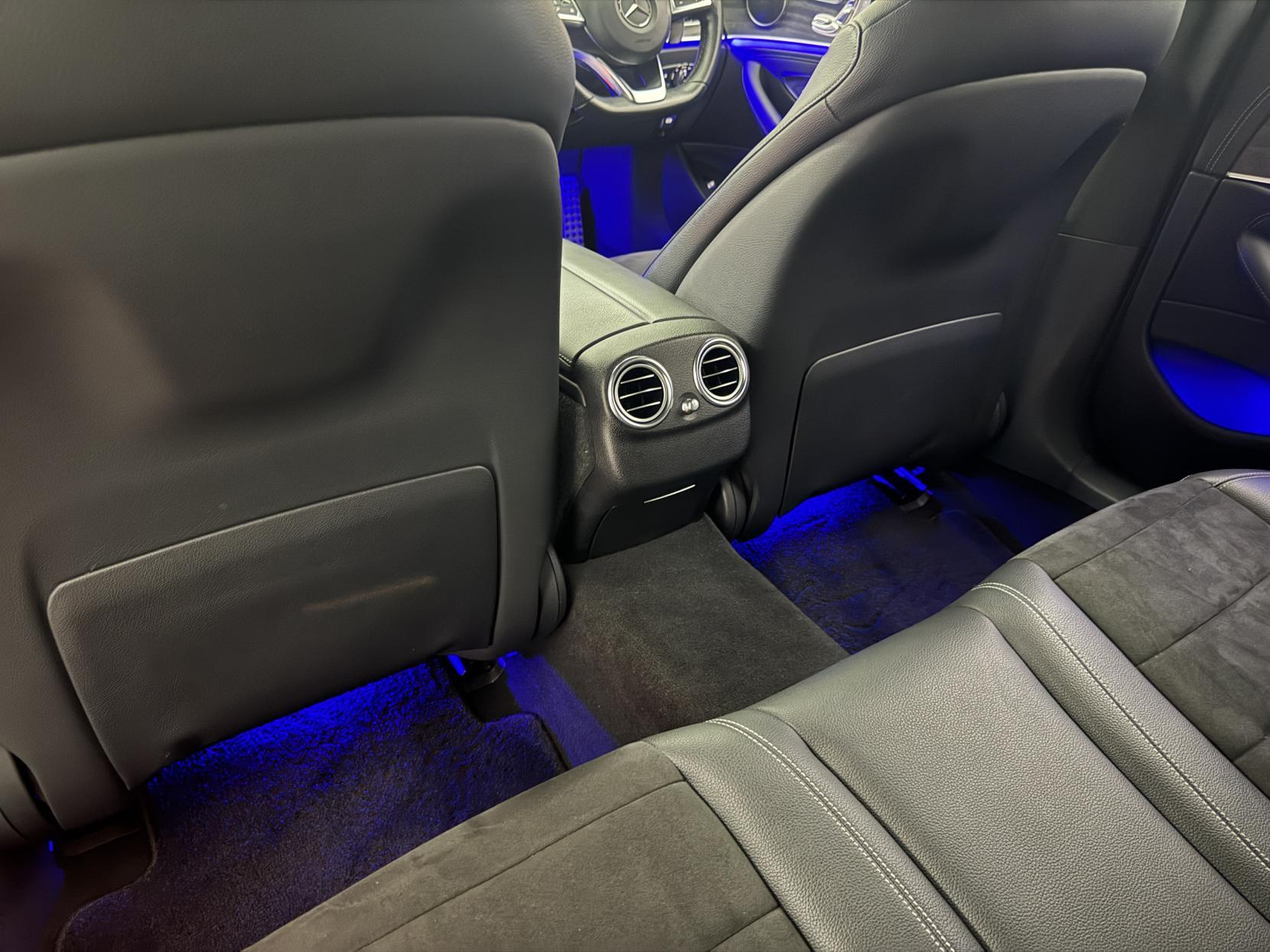 Mercedes-Benz E Class view 54