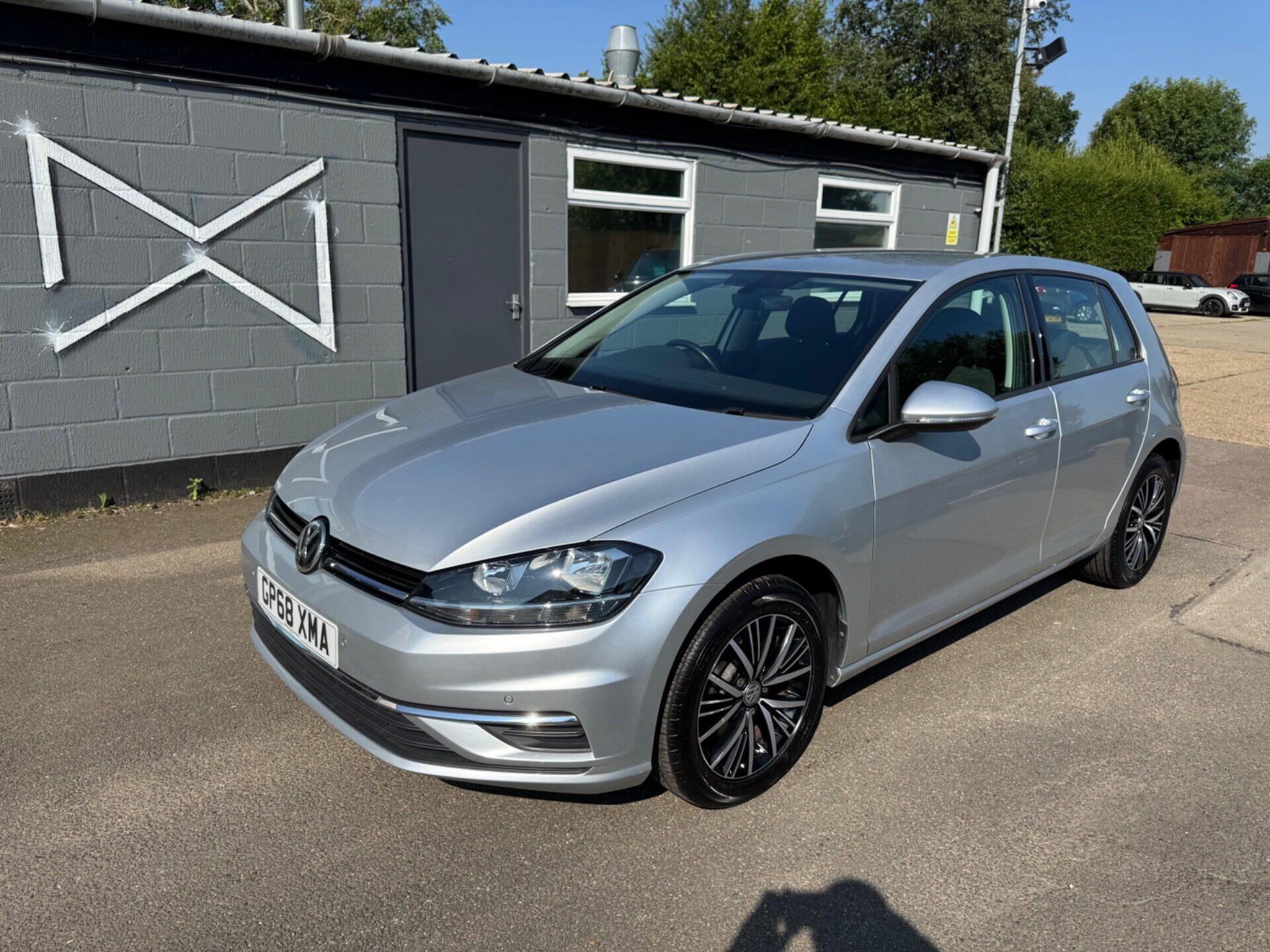 Volkswagen Golf view 28